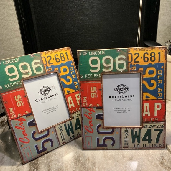 Hobby Lobby Other - 2 cute Frames✅